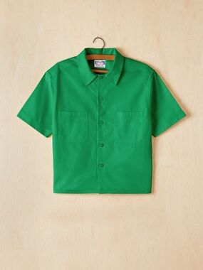 ROSA RUGOSA DUNN CROPPED SHORT SLEEVE SHIRT - KELLY GREEN